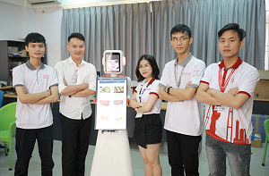 robot phục vụ thông minh có tích hợp công nghệ AI